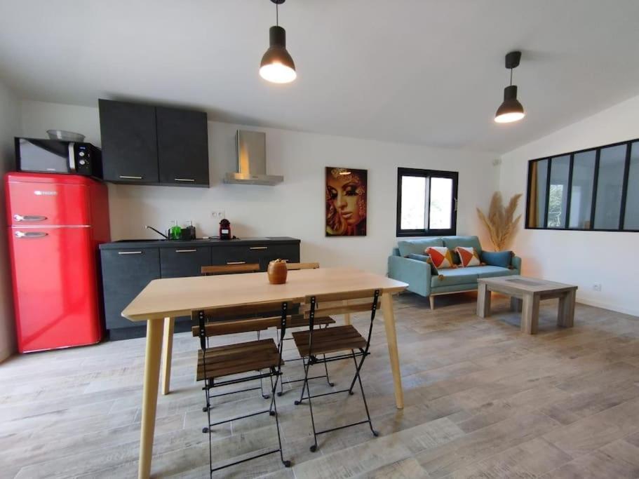 Apartment Avec Jardin Privatif